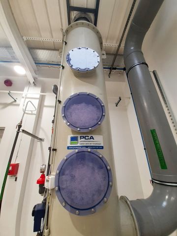 Vertical gas scrubber for treatment of acidic exhaust gases, PCA Air