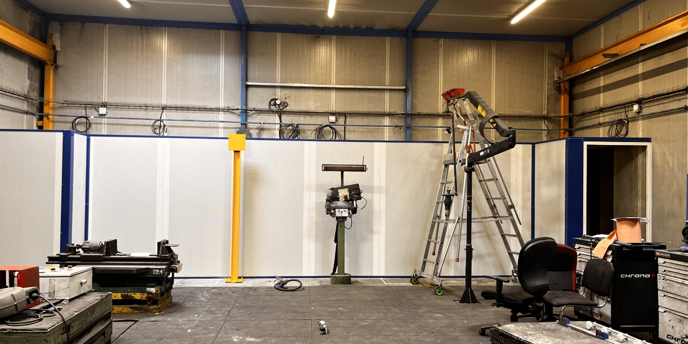 Custom acoustic cabin for industrial operators
